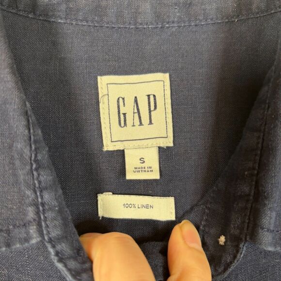 GAP Women’s 100% Linen Button-Down Shirt Size S Long Sleeve Lightweight Top - Picture 5 of 6